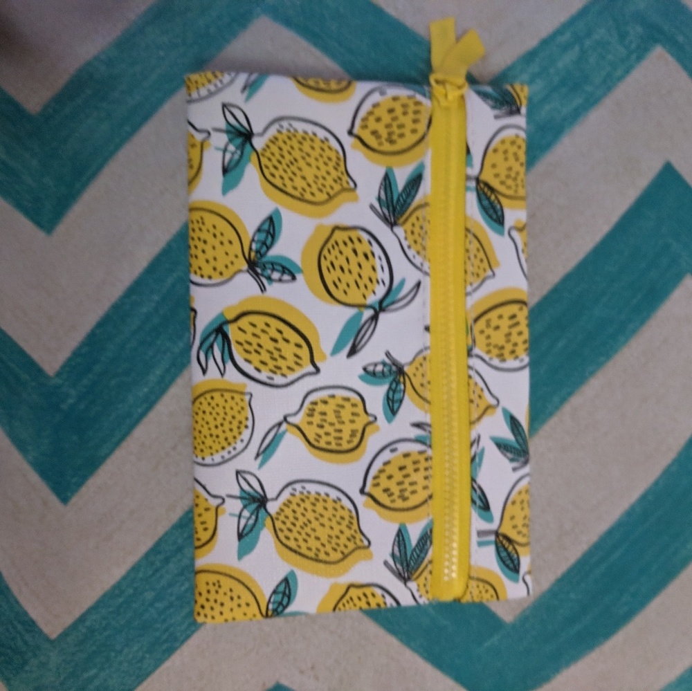 Lemon Makeup bag 🍋